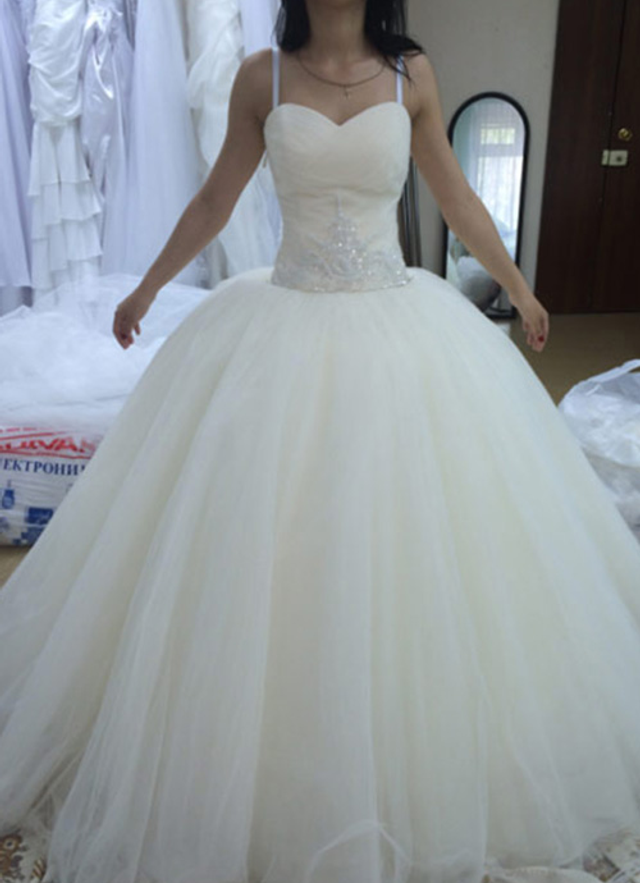 Tulle Wedding Dress Ball-gown/princess Sweetheart Long/floor-length With Beaded