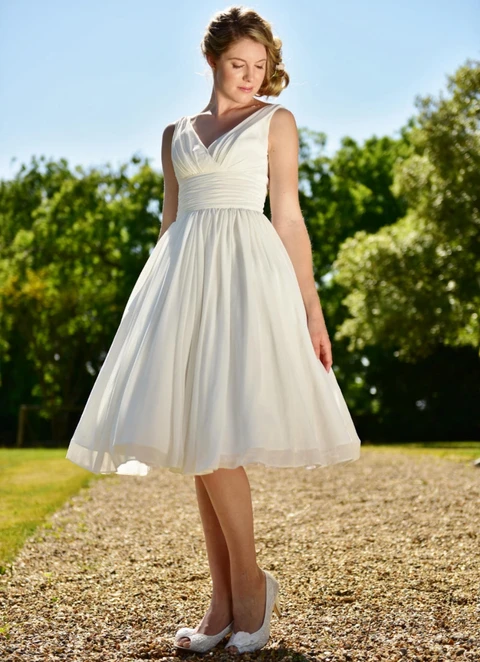 Chiffon Wedding Dress A-line V-neck Knee-length With Pleated