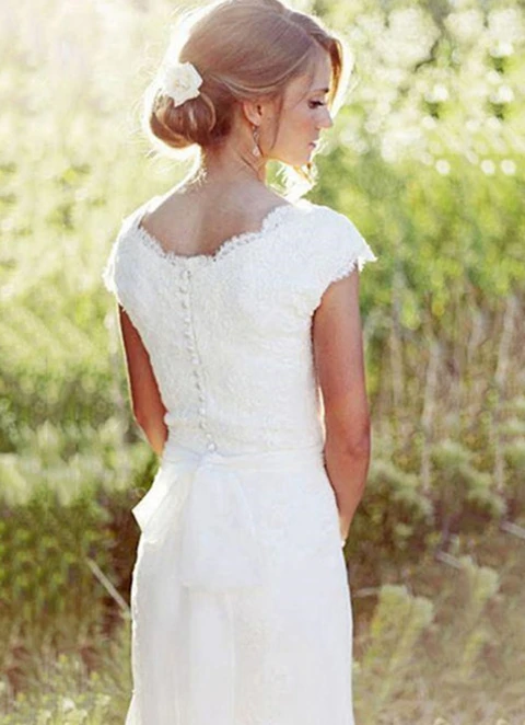 Chiffon Sheath/column Sweep Train Sleeveless V-neck Covered Button Wedding Dress With Appliqued