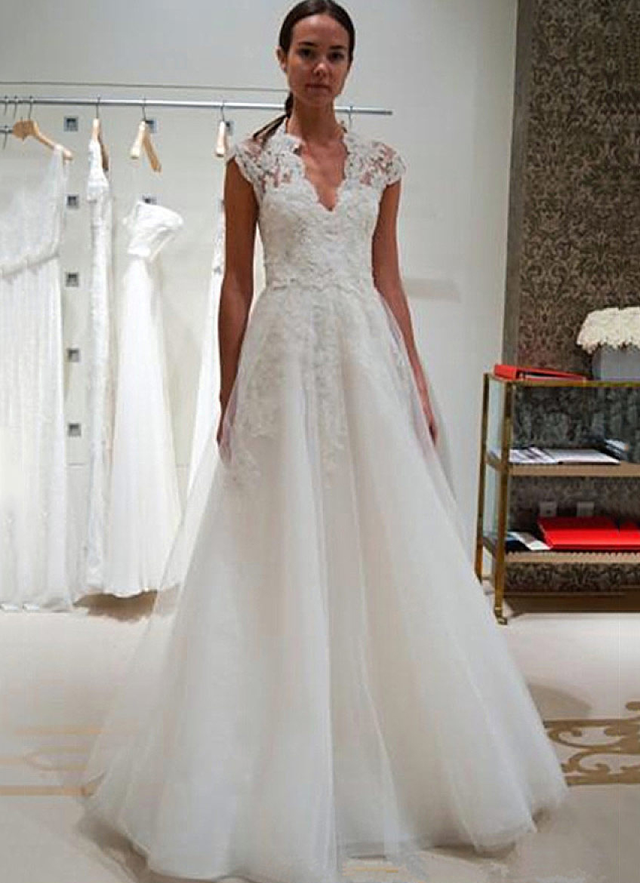 Tulle Wedding Dress Ball-gown/princess V-neck Long/floor-length With Lace