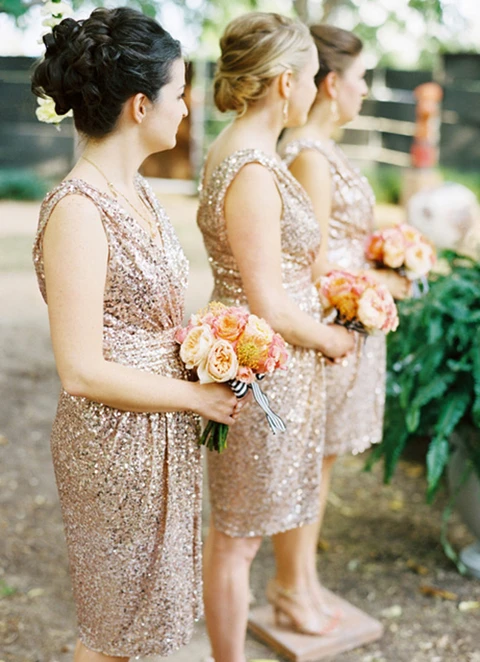 Sheath/column Sleeveless V Neck Knee-length Sequined Bridesmaid Dresses