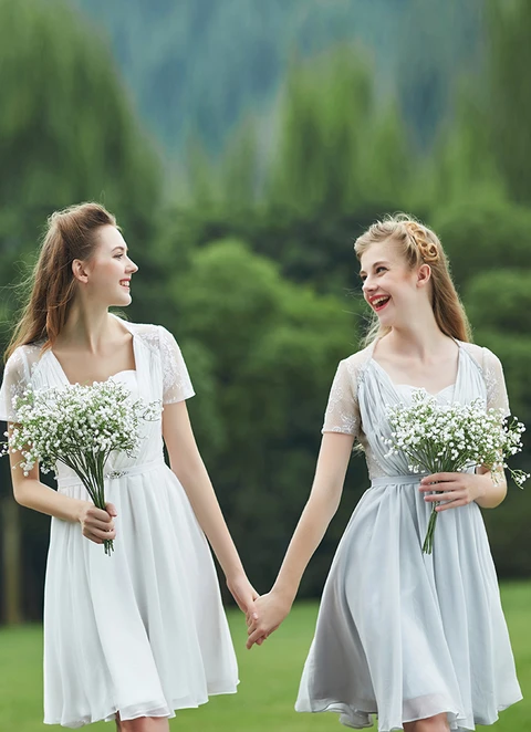 A-line Short Sleeve Sweetheart Neck Short/mini Chiffon Bridesmaid Dresses With Lace