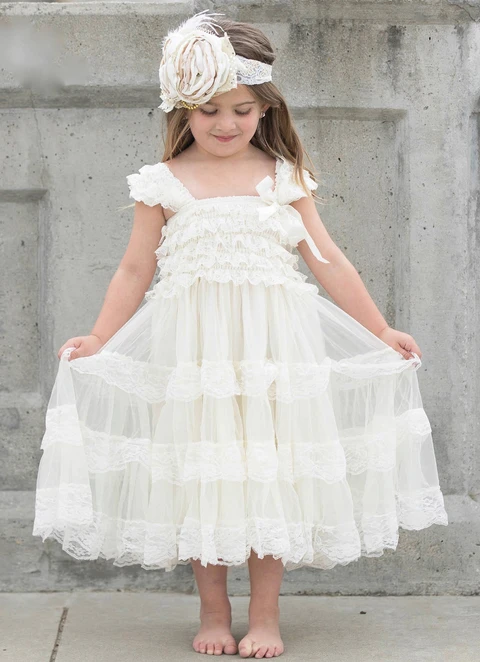 A Line Tea-length Square Sleevesless Lace Flower Girl Dresses With Appliqued