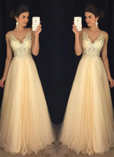 Tulle Prom Dress A-line/princess V-neck Long/floor-length Appliqued Dresses