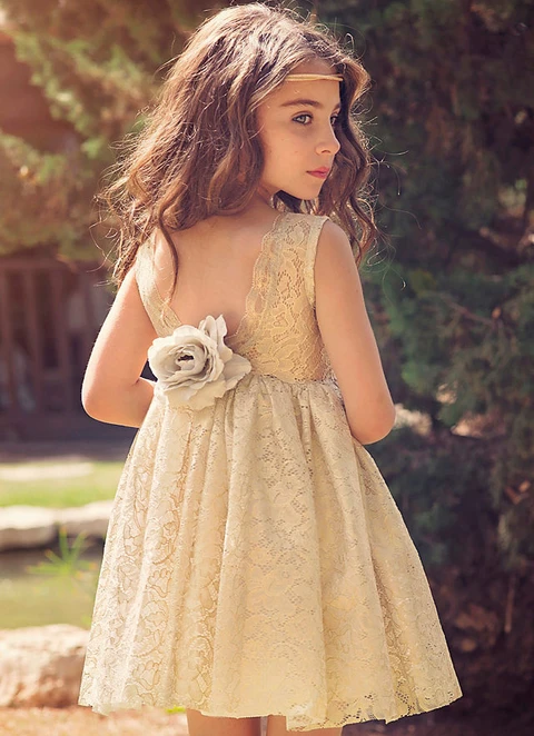 Ball-gown/princess Knee-length Scoop Sleevesless Lace Flower Girl Dresses With Flower