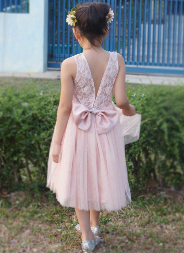  A-line Scoop Tea-length Tulle Flower Girl Dresses With Bowknot