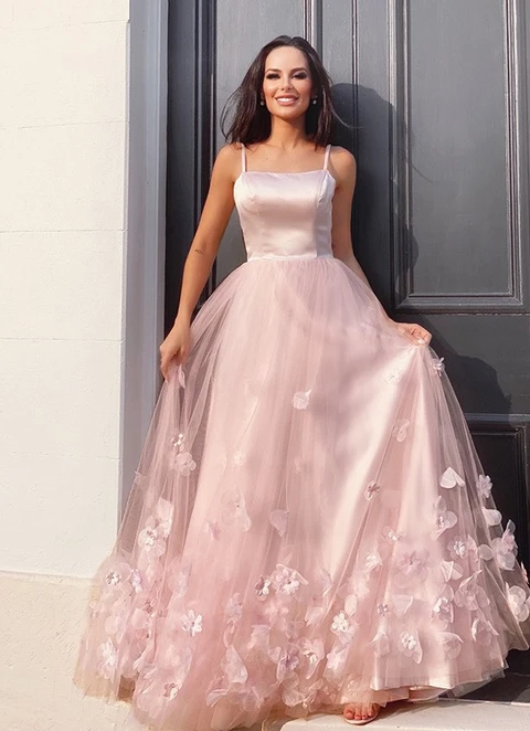 A-line/princess Tulle Hand-made Flower Straps Floor-length Sleeveless Dresses